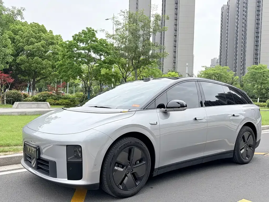 Li Auto i6