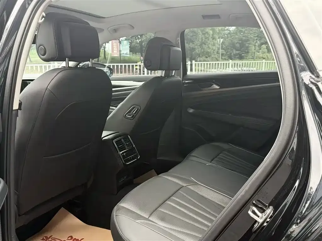 Volkswagen Passat — фото 3