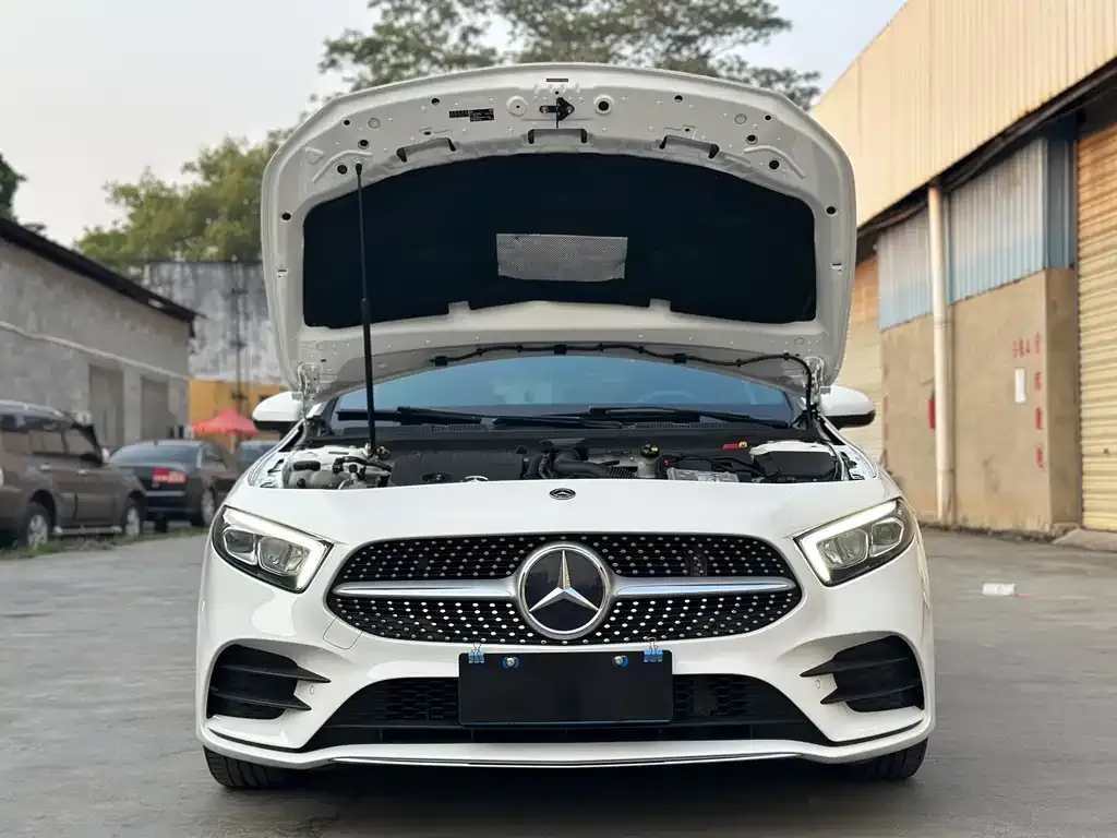 Mercedes-Benz A-Class — фото 4