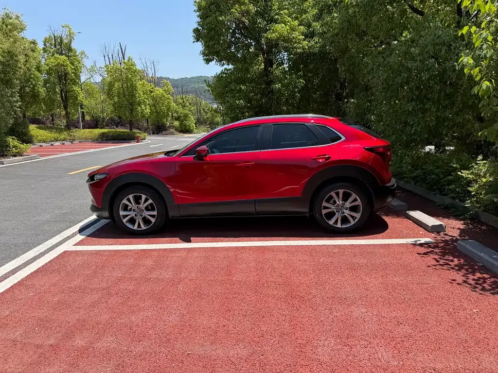 Mazda CX-30 — фото 9