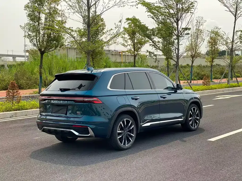Geely Xingyue L — фото 10