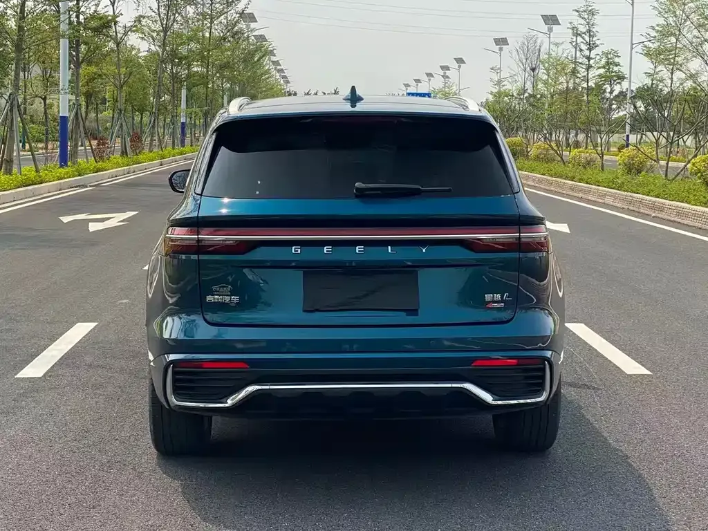 Geely Xingyue L — фото 8