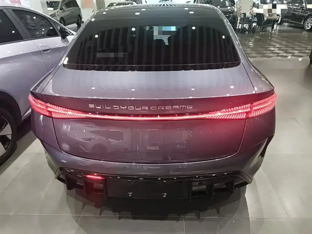BYD Seal — фото 3