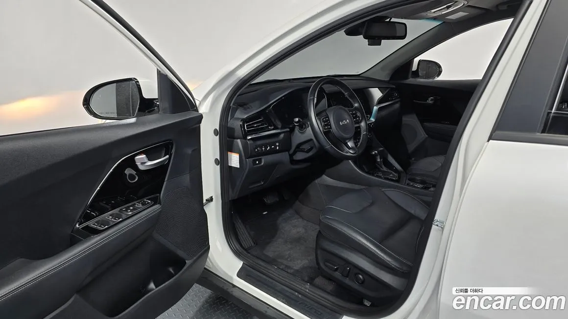 Kia Niro — фото 4