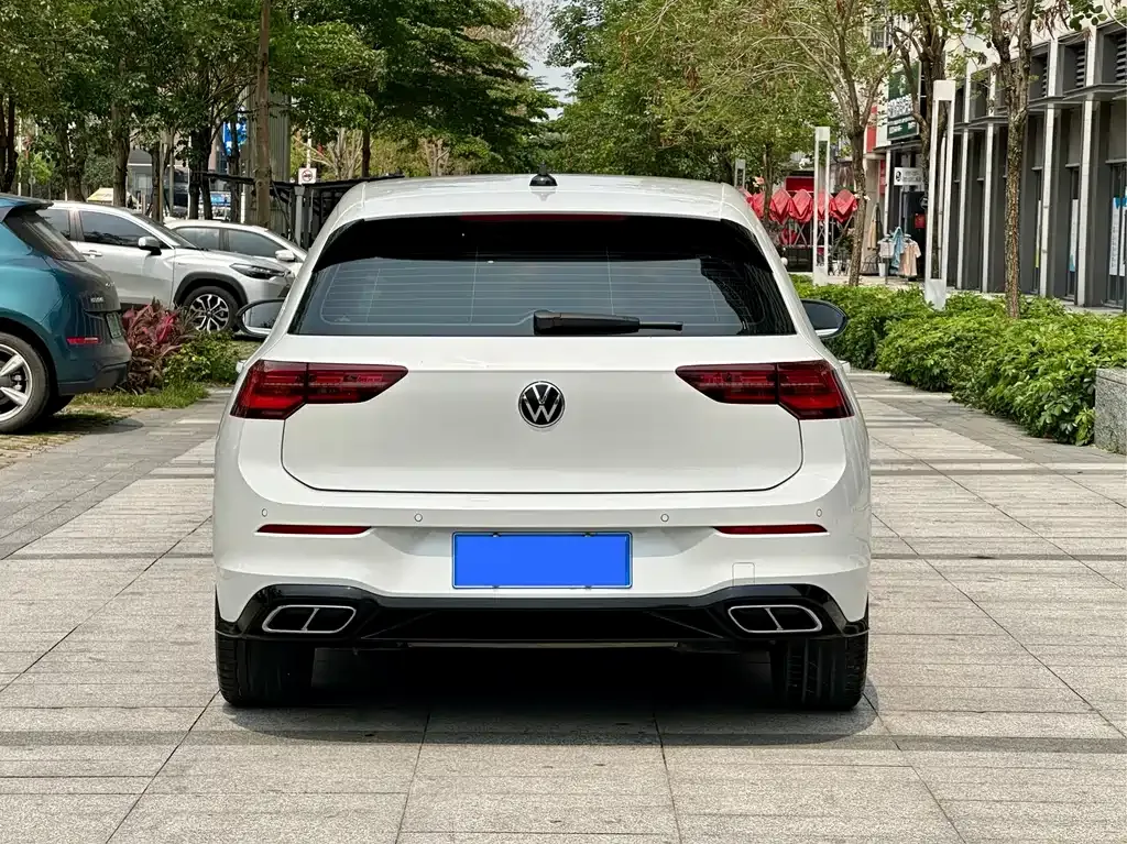 Volkswagen Golf — фото 6