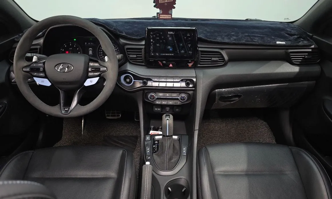 Hyundai Veloster 2021 из KR, фото 3