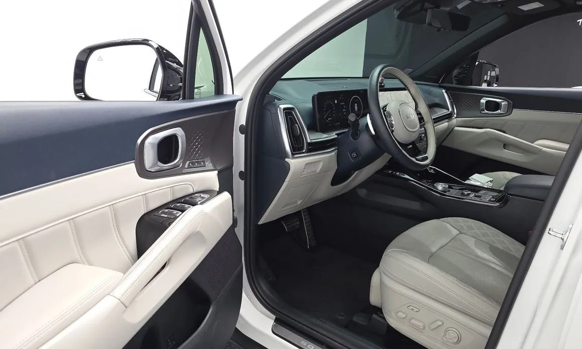 Kia Sorento — фото 10