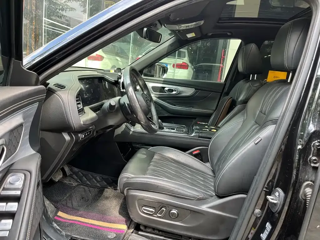 GAC Motor Trumpchi GS8 — фото 9