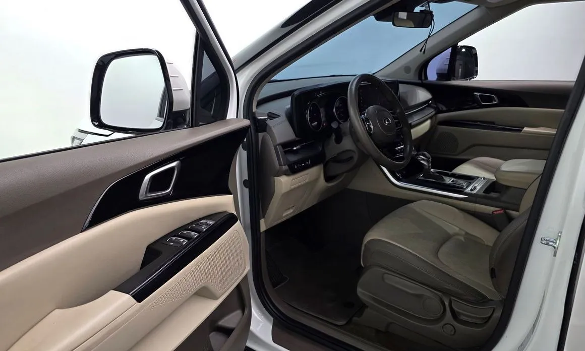 Kia Carnival 2021 из KR, фото 2