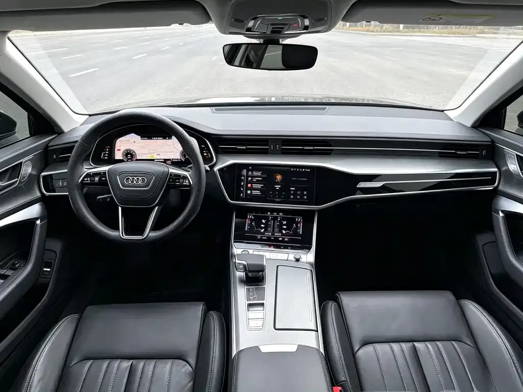 Audi A6L — фото 2