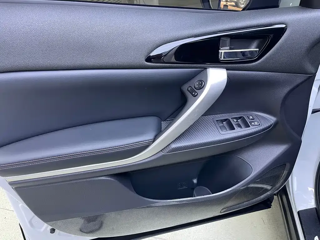 Mitsubishi Eclipse Cross 2021 из CN, фото 10