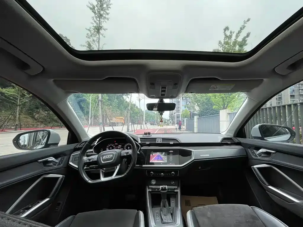Audi Q3 2021 из CN, фото 2