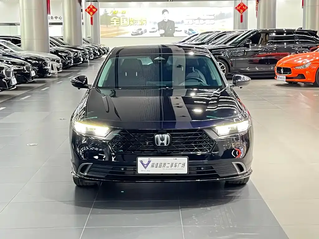 Honda Accord — фото 3