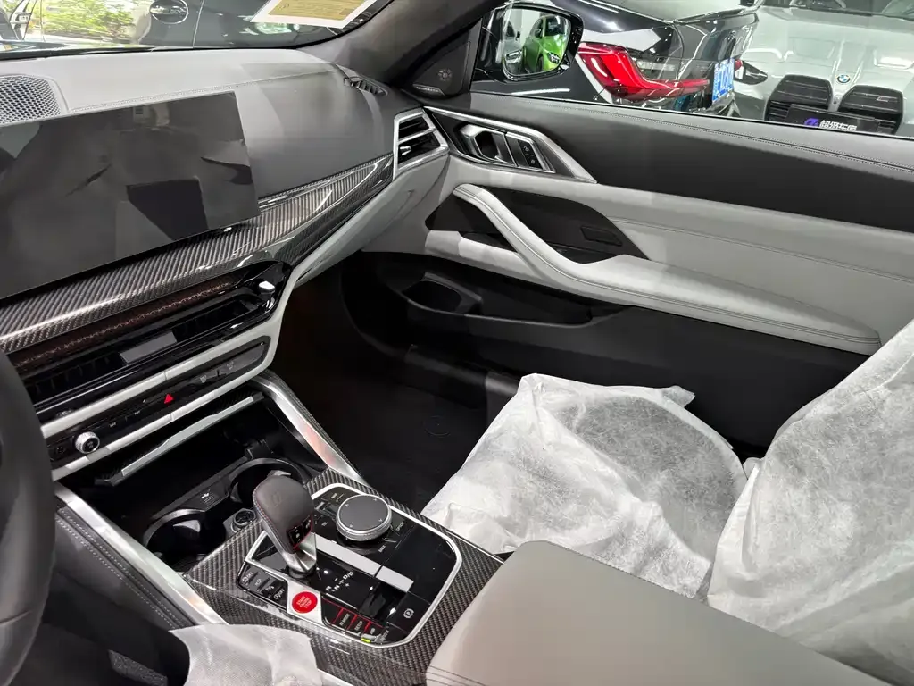 BMW M4 — фото 10