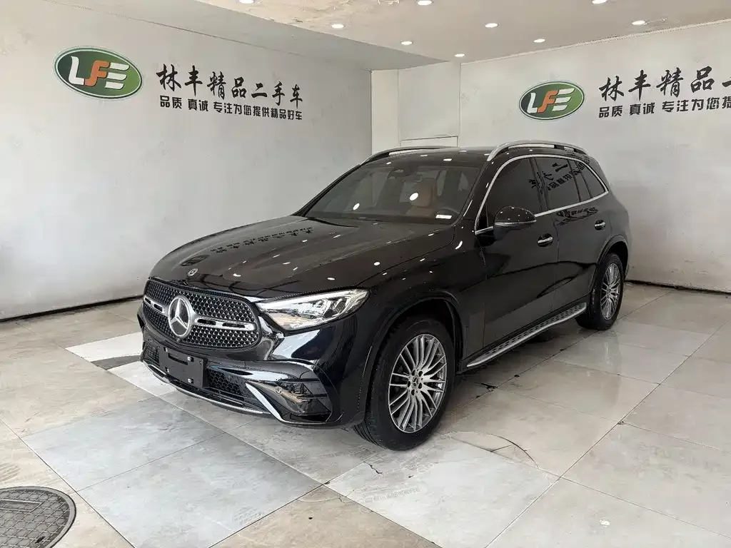 Mercedes-Benz GLC — фото 1
