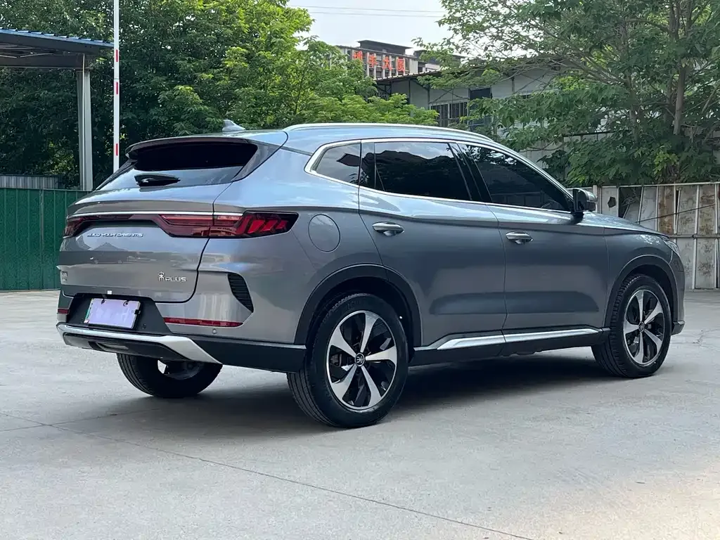 BYD PLUS New Energy — фото 9