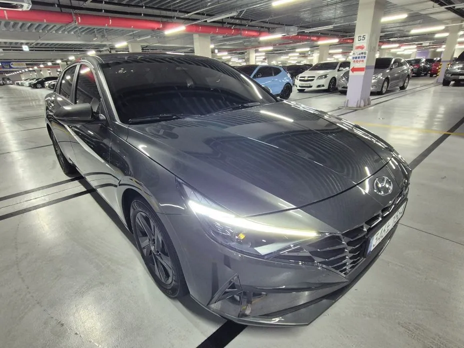 Hyundai AVANTE 2023 из KR, фото 1