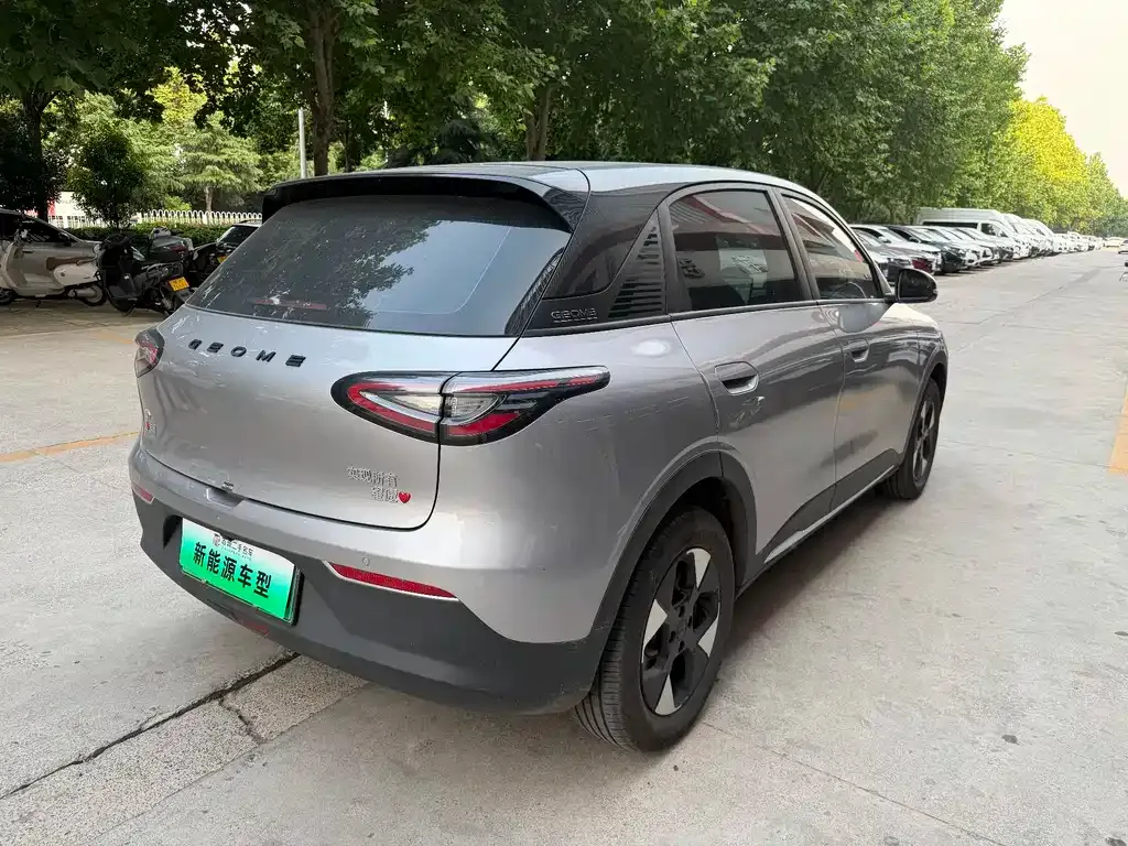 Geely Starburst — фото 10