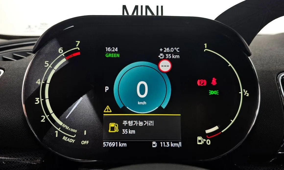 Mini Clubman 2022 из KR, фото 2