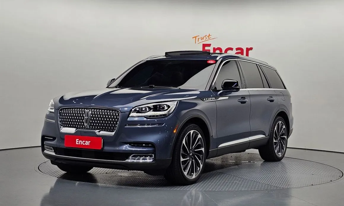 Lincoln Aviator