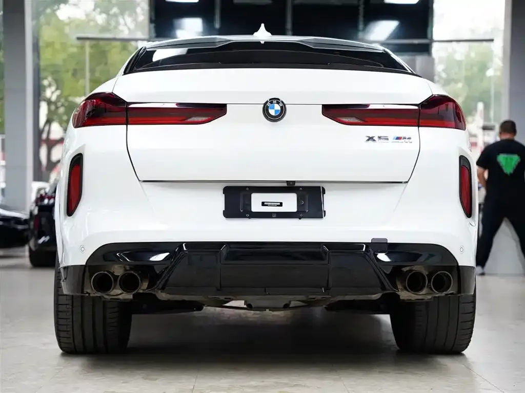 BMW X6 M 2022 из CN, фото 8