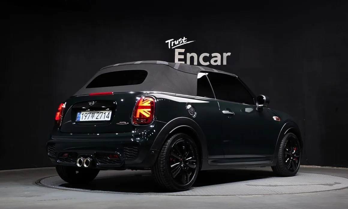 Mini Cooper Convertible 2021 из KR, фото 3