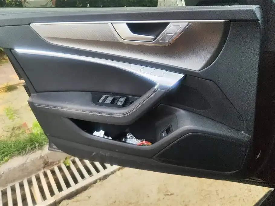 Audi A6 (Import) — фото 2