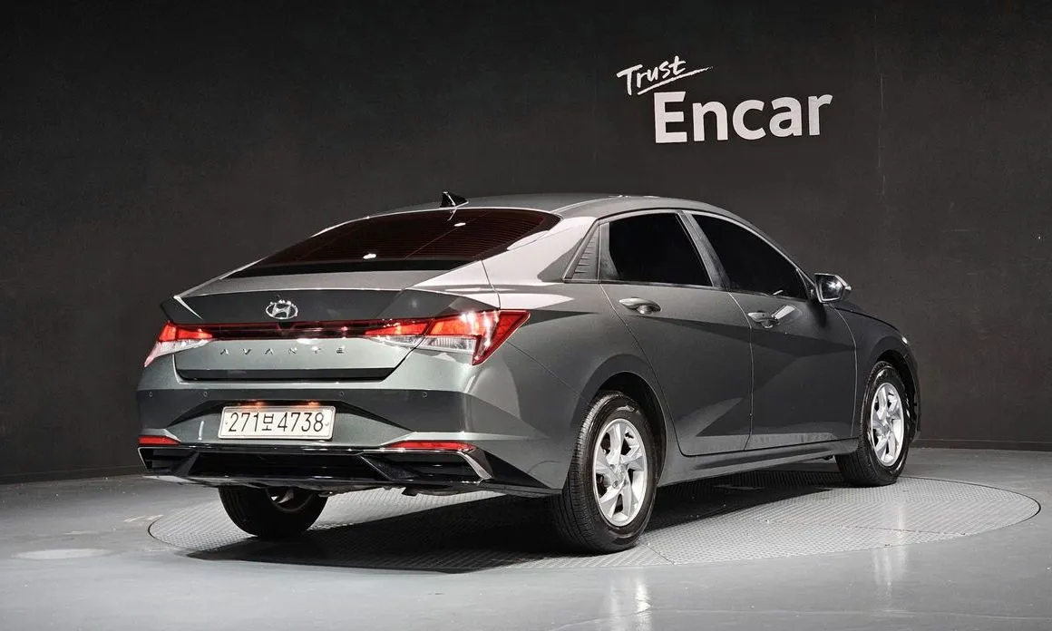 Hyundai AVANTE — фото 9