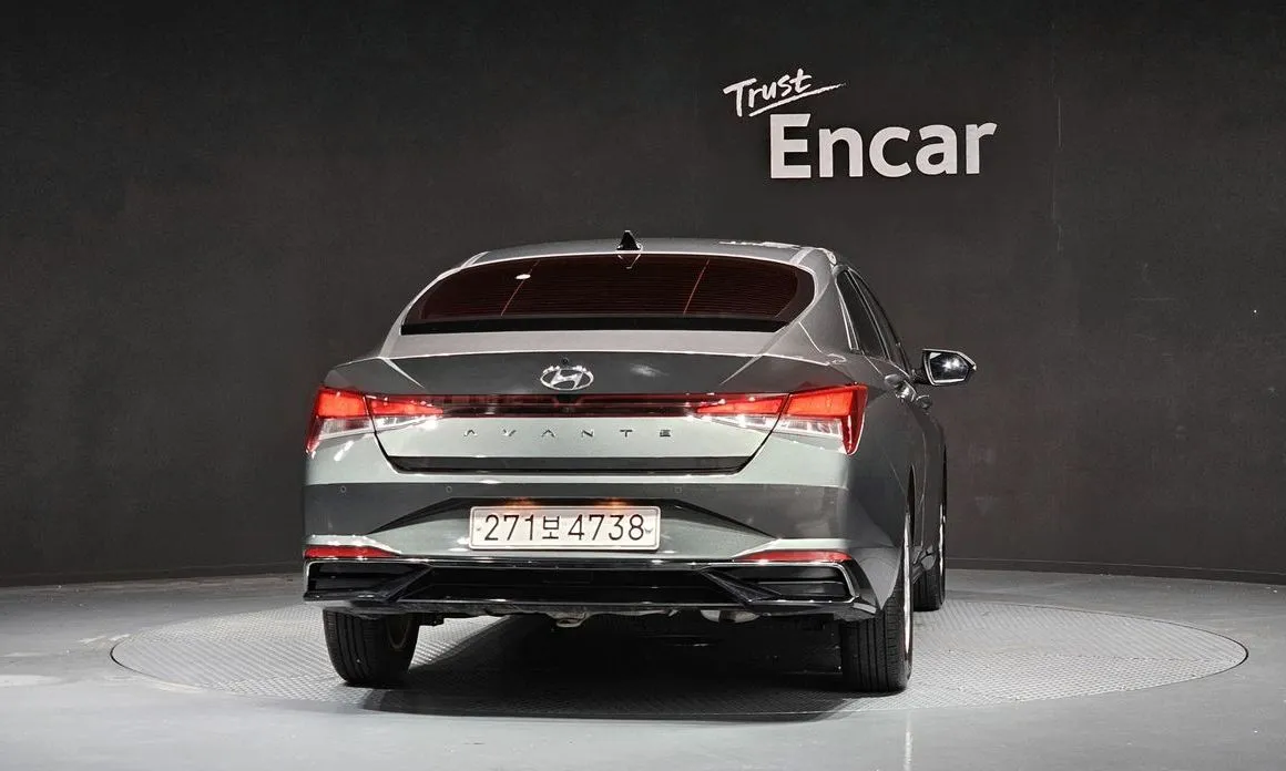 Hyundai AVANTE — фото 3