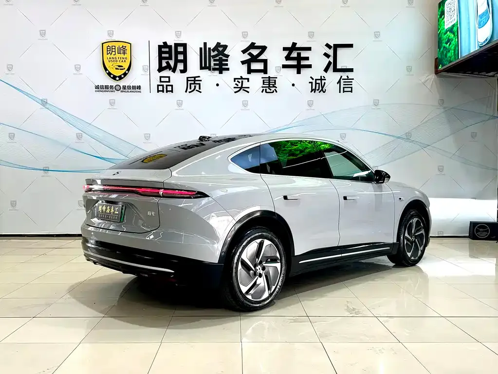 NIO EC6 — фото 7