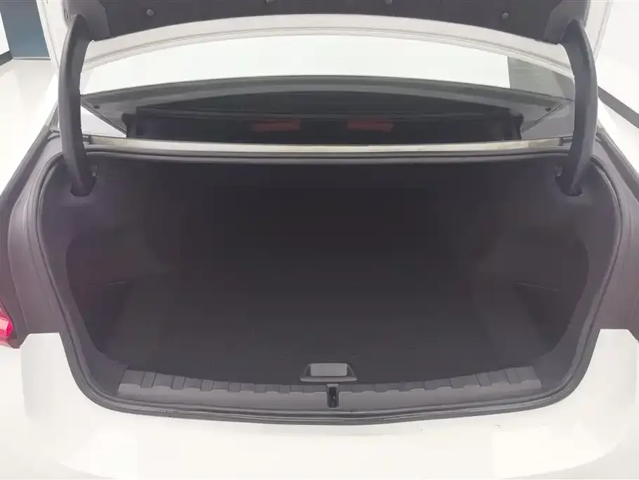 BMW i3 — фото 2