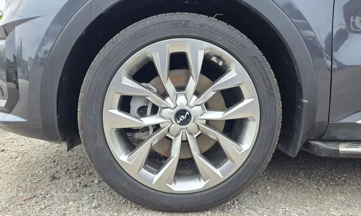Kia Sorento — фото 7