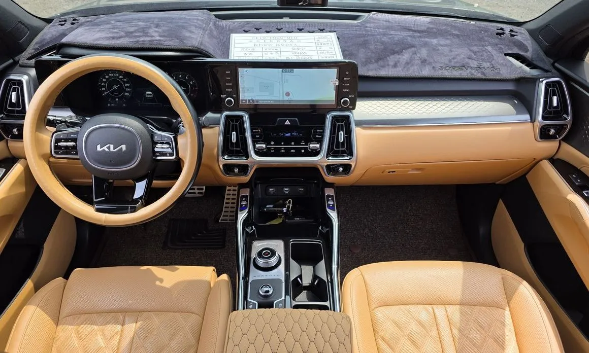 Kia Sorento — фото 10