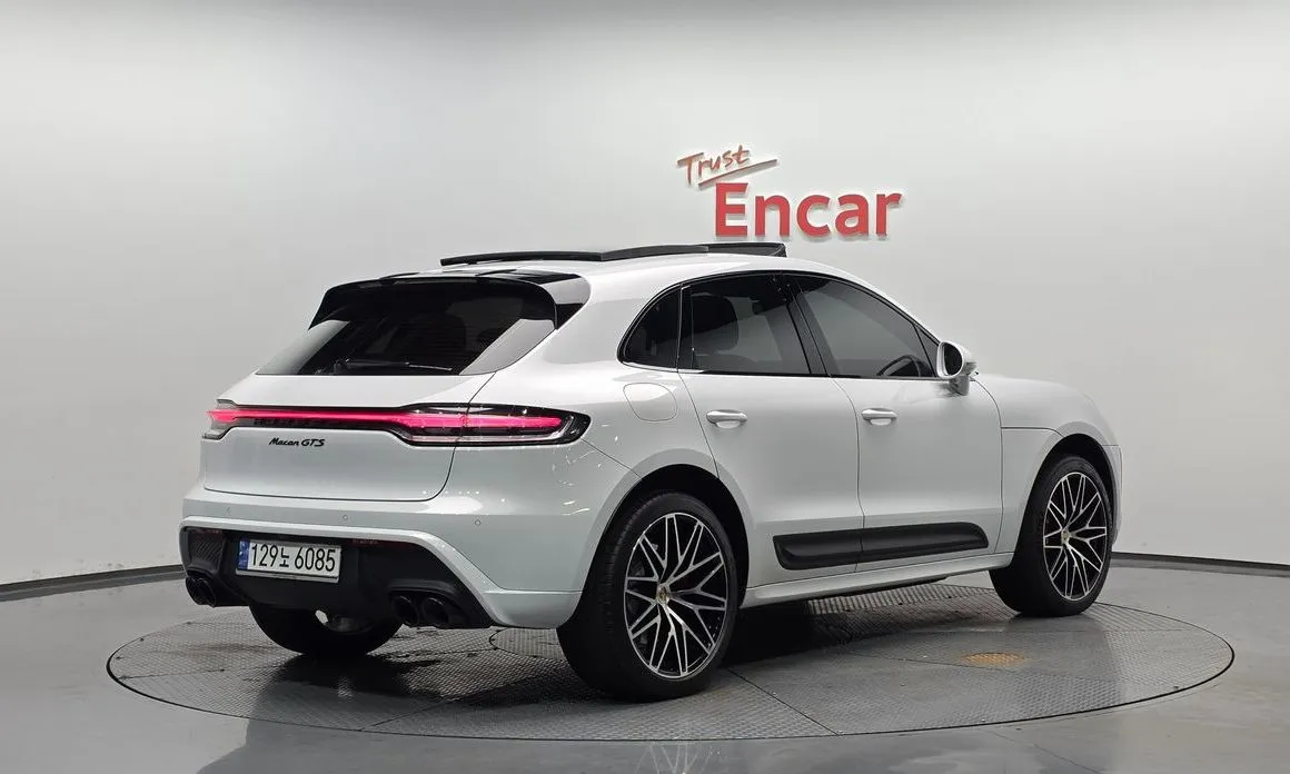 Porsche Macan 2023 из KR, фото 8