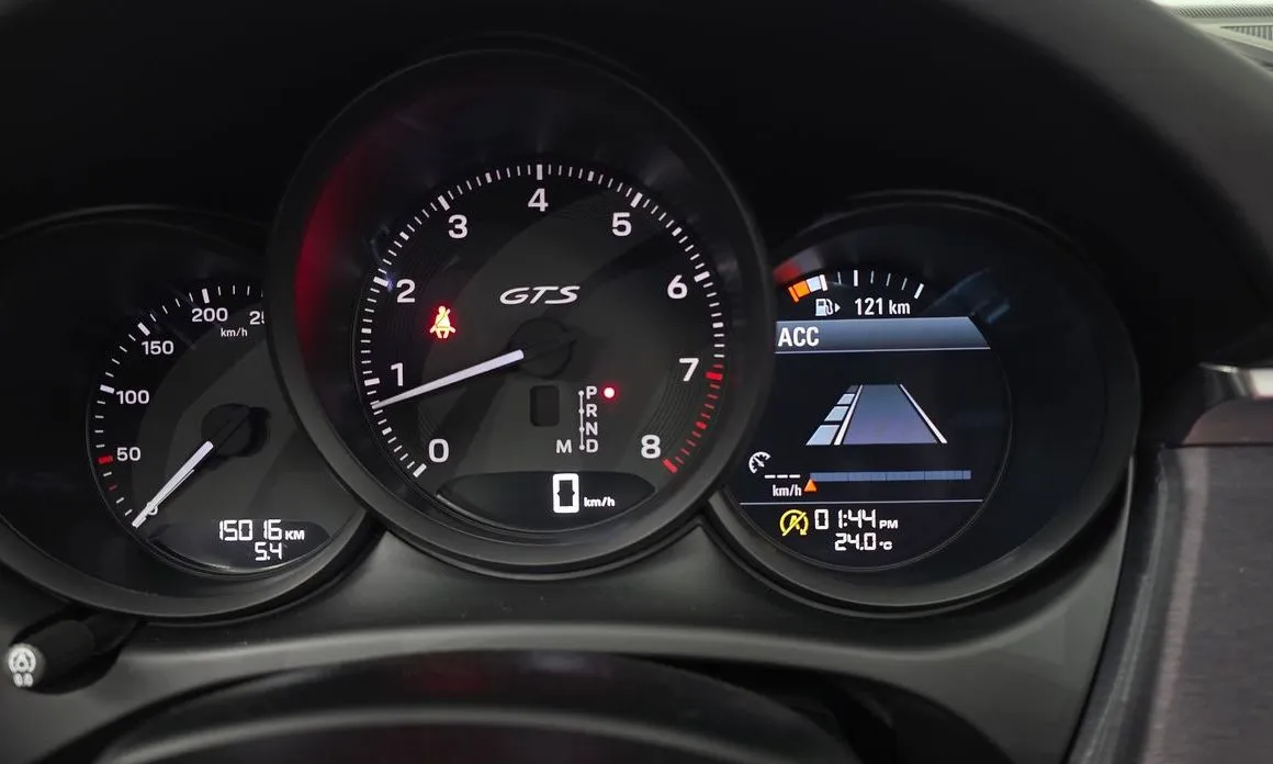 Porsche Macan 2023 из KR, фото 3