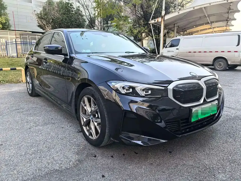 BMW i3 — фото 7