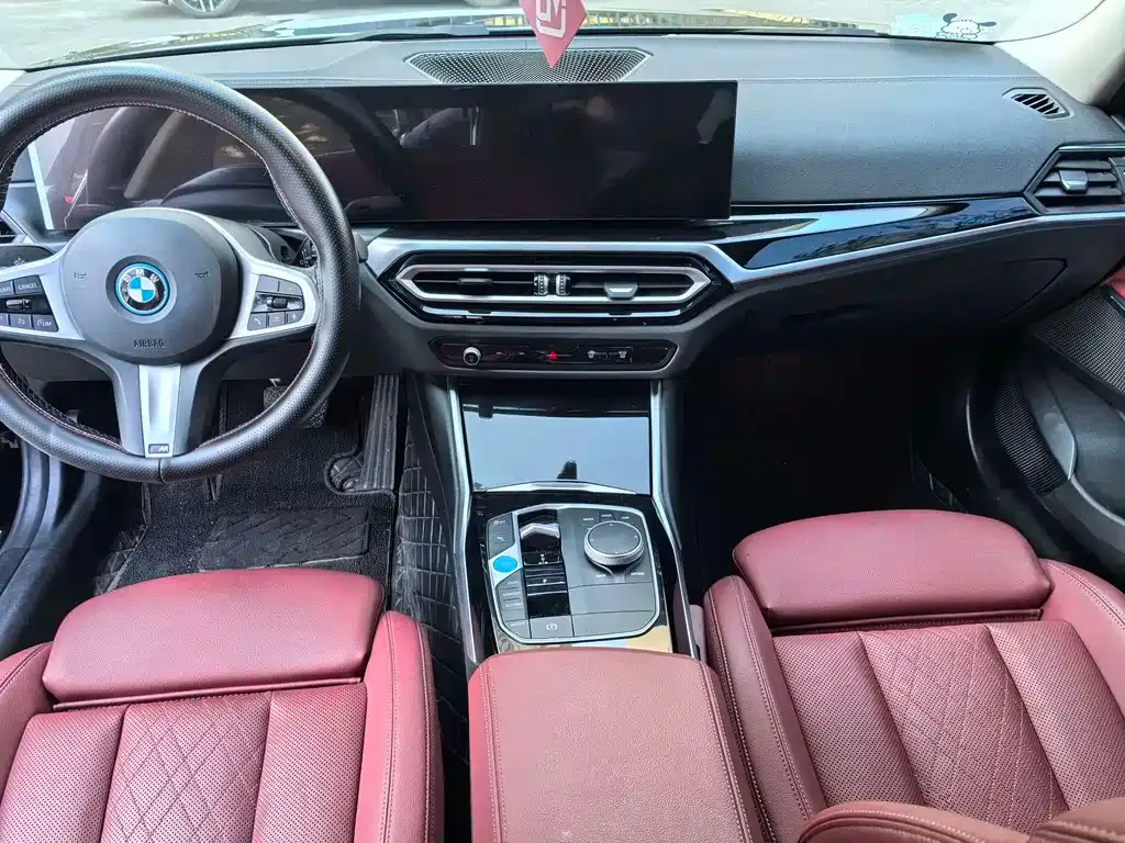 BMW i3 — фото 5