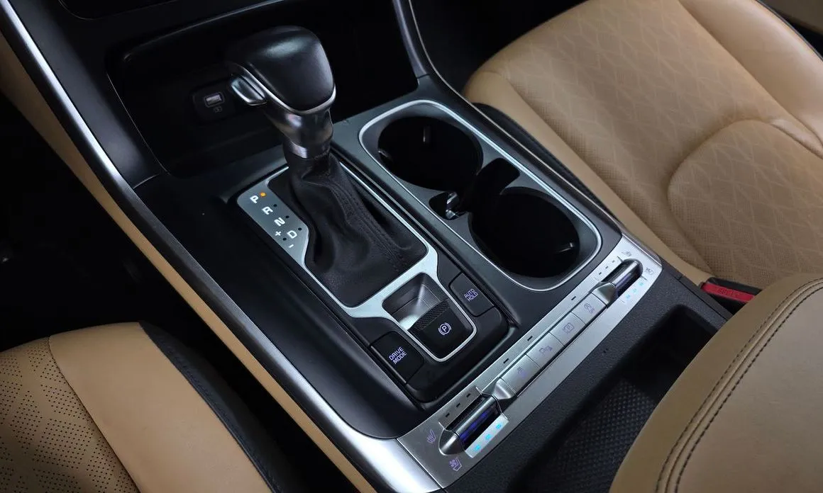 Kia Carnival 2023 из KR, фото 3