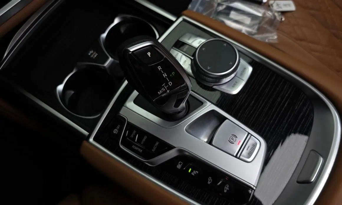 BMW 7-Series 2022 из KR, фото 4
