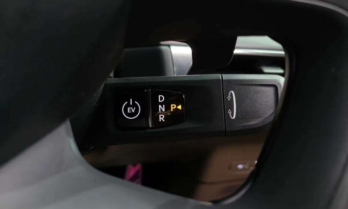 Kia EV9 2024 из KR, фото 7