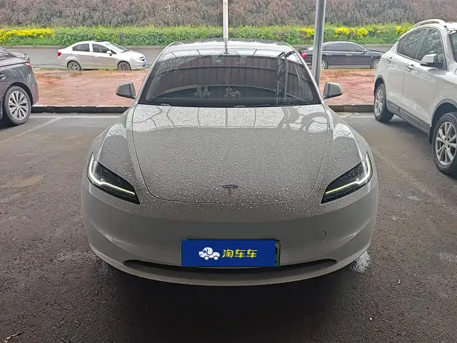 Tesla Model 3 — фото 5