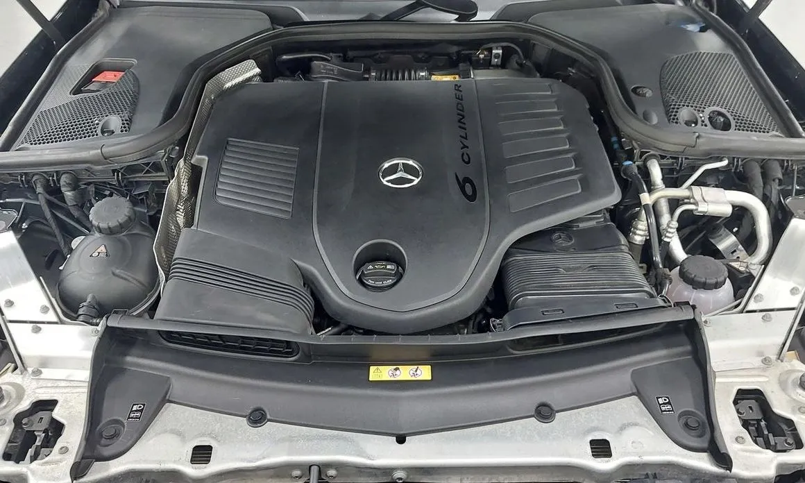 Mercedes-Benz E-Class 2022 из KR, фото 8