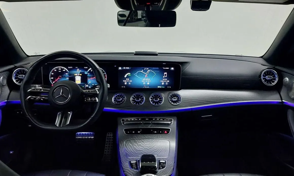 Mercedes-Benz E-Class 2022 из KR, фото 9