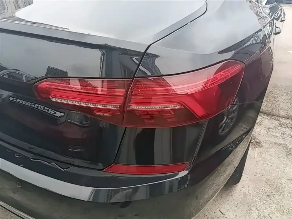 Volkswagen Passat 2021 из CN, фото 7