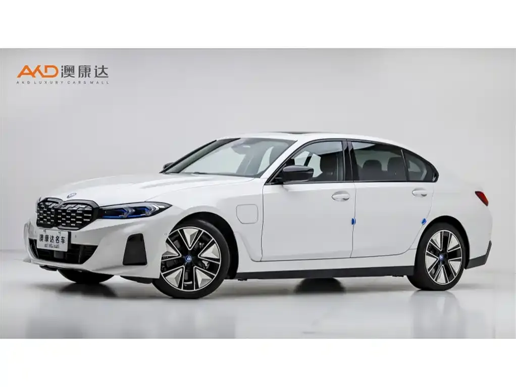 BMW i3 — фото 1