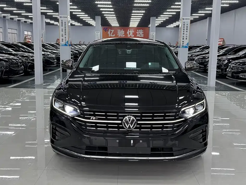 Volkswagen Passat — фото 3
