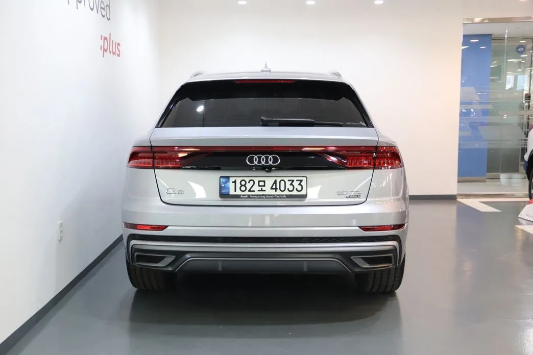 Audi Q8 2021 из KR, фото 6