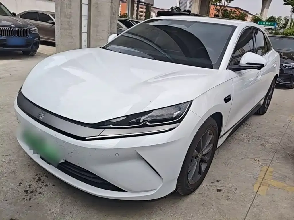 BYD Qin L 2026 из CN, фото 8