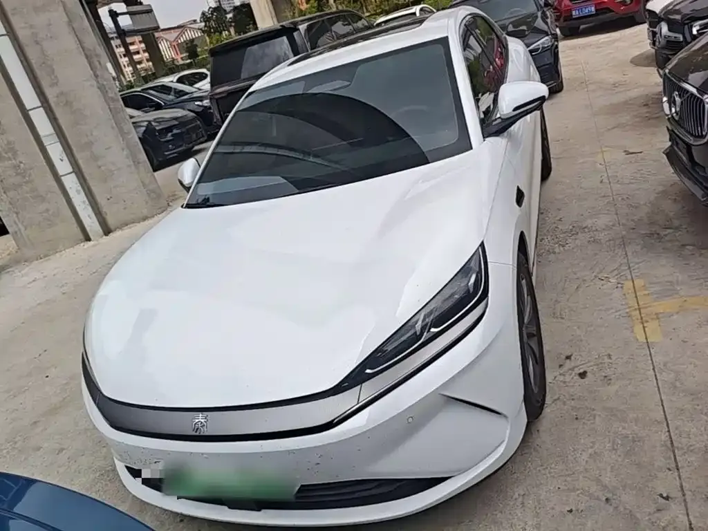 BYD Qin L 2026 из CN, фото 10