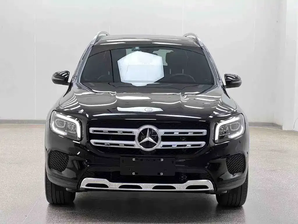 Mercedes-Benz GLB — фото 4